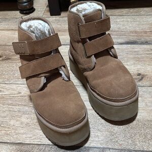 Ugg Nuemel Brown Suede Platform Boots size 9